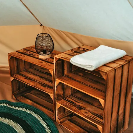 Mila Laka Glamping Hotel Milki Exterior photo