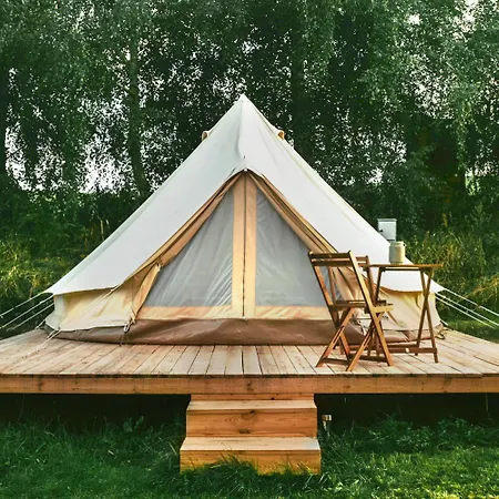 Mila Laka Glamping Hotel Milki Exterior photo