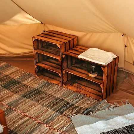 Mila Laka Glamping Hotel Milki Exterior photo