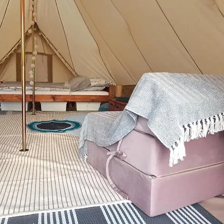 Mila Laka Glamping Hotel Milki Exterior photo
