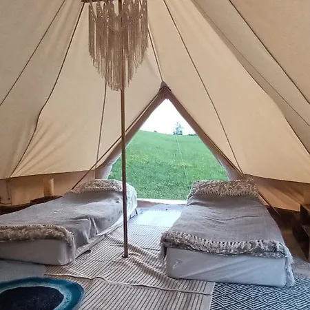 Mila Laka Glamping Hotel Milki Exterior photo